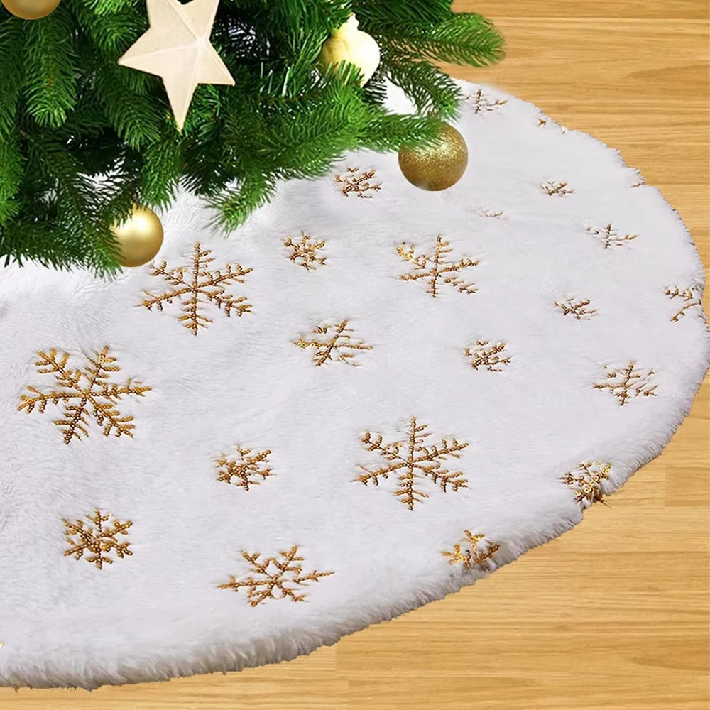 38CM Plush Christmas Tree Skirt with White Snowflakes - Faux Fur Base Cover for Holiday Decorations